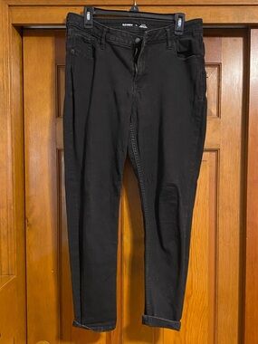 Old Navy Mid-Rise Rockstar Skinny Black Women's Jeans